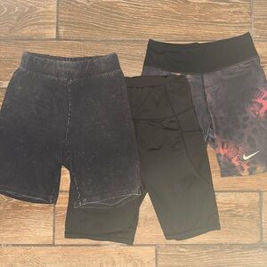 Women’s Medium Biker Shorts Set